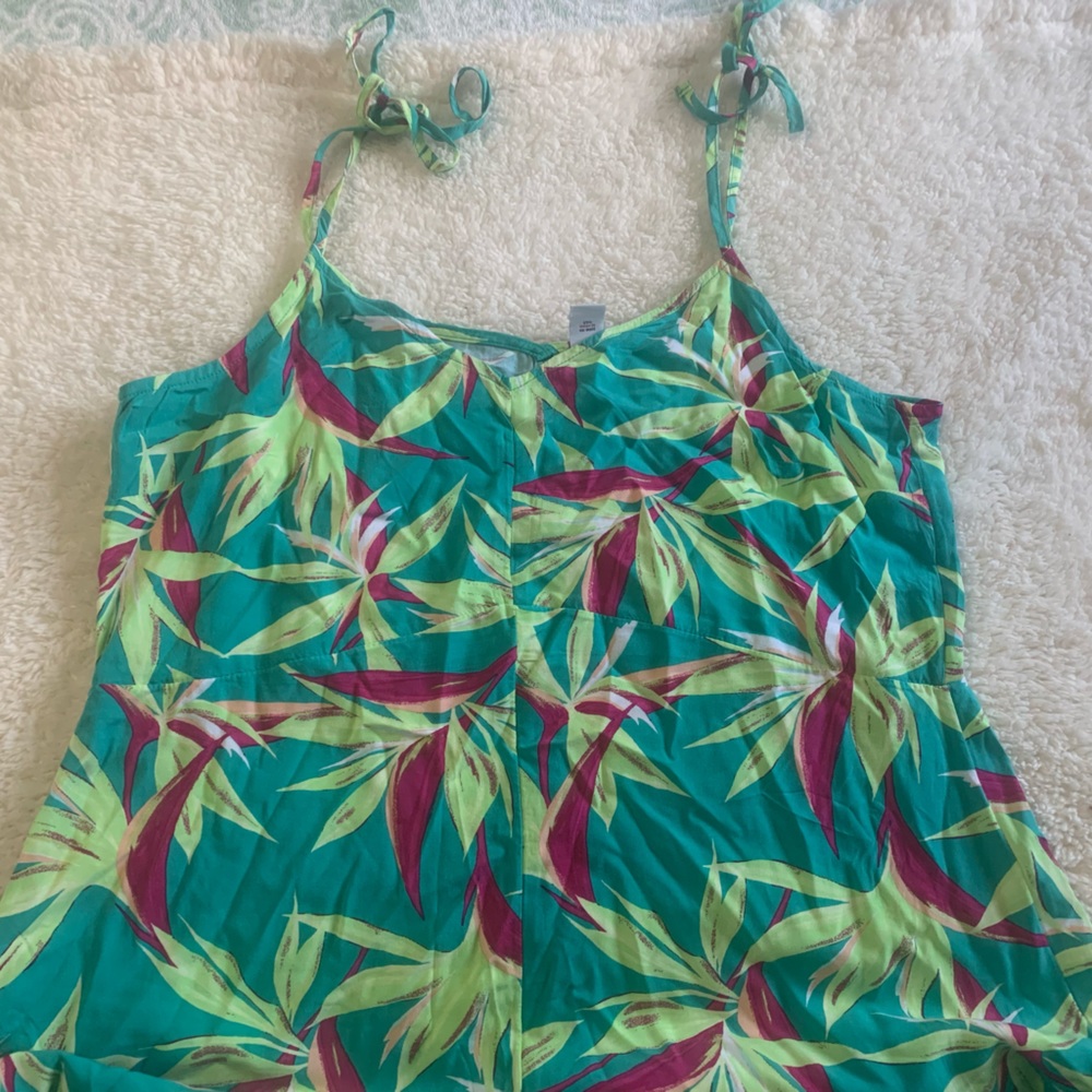 Old Navy Jumpsuit size Medium